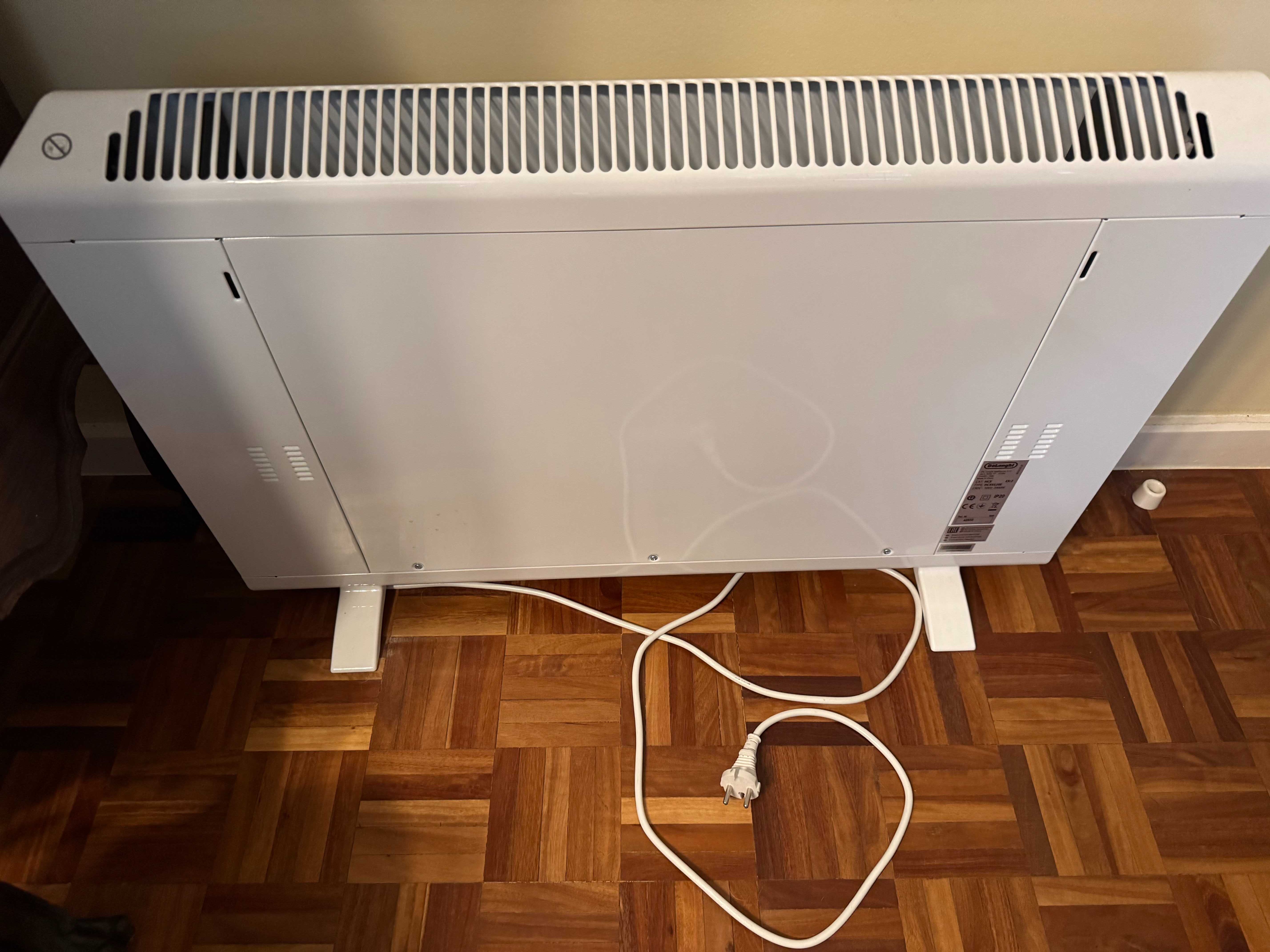 Aquecedor convector Delonghi