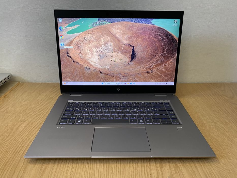 15.6”FHD IPS HP zBook 15 Studio i7-8850H/16/256 nVidia 4Gb