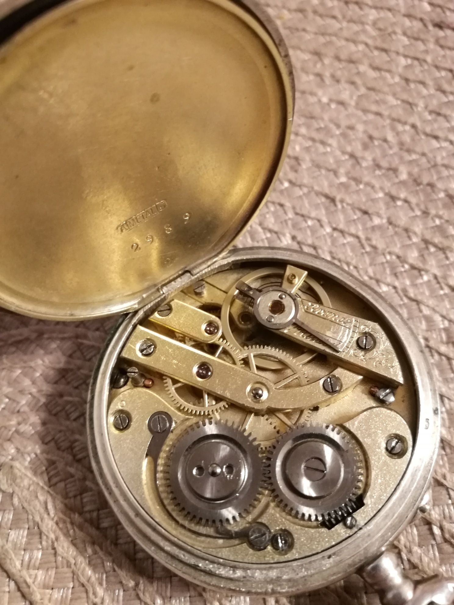 Srebrny zegarek kieszonkowy Remontoir cylinder 10rubis XIX/XX wiek