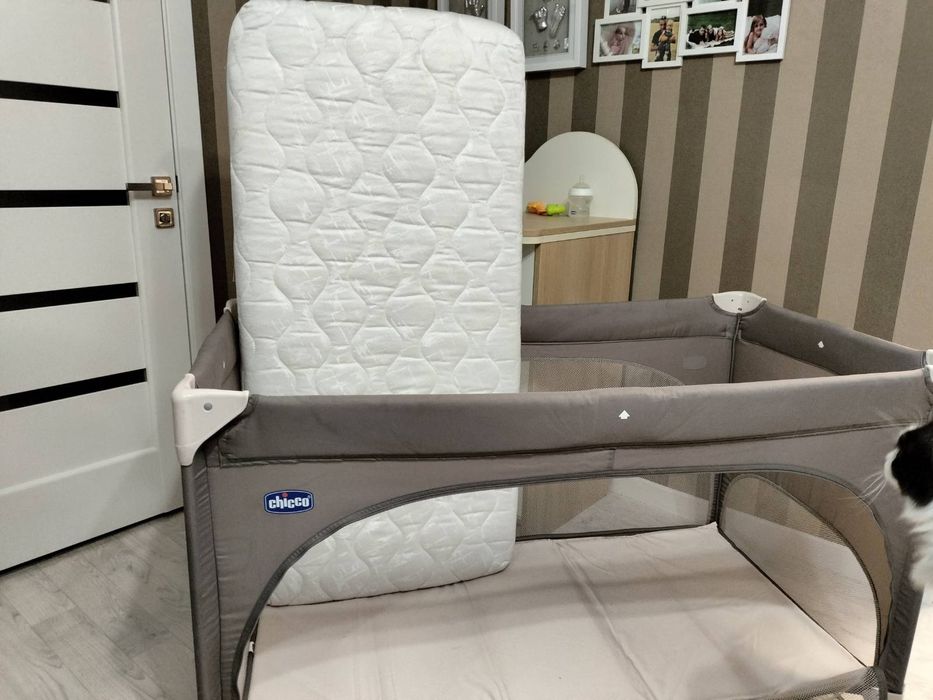 Манєж Chicco+ матрац
