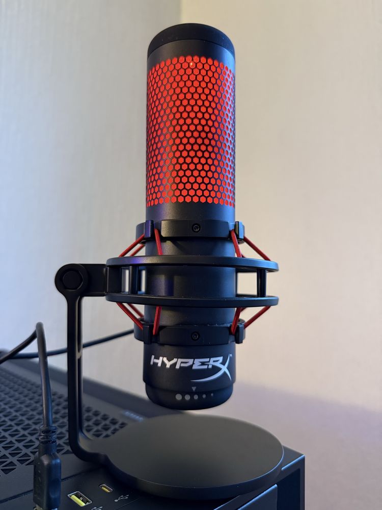 Microfone HyperX Quadcast
