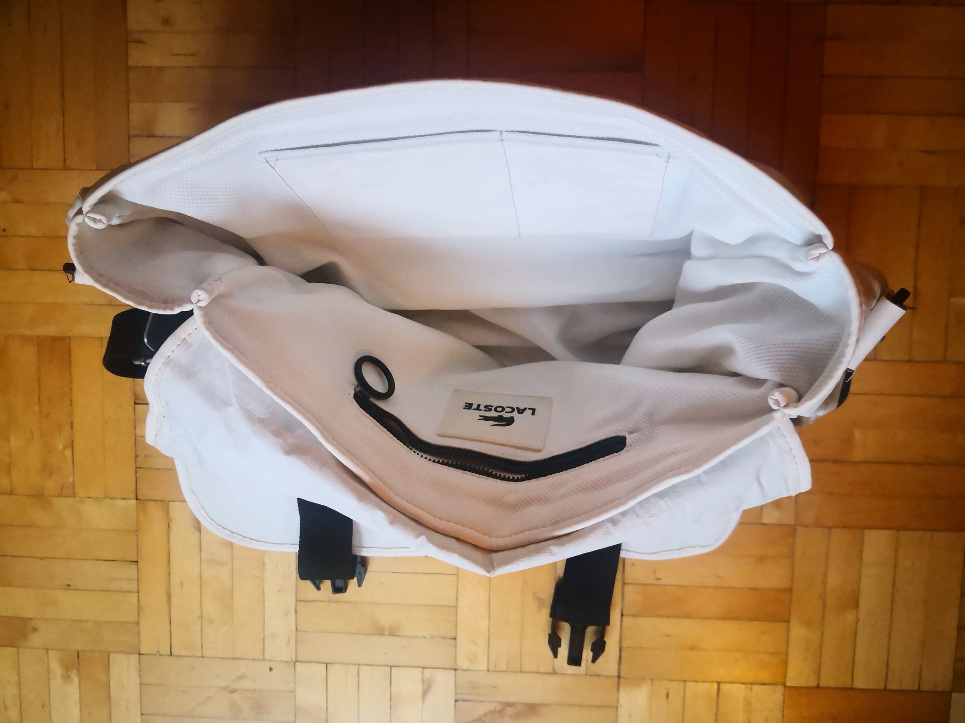 Torebka lacoste biała