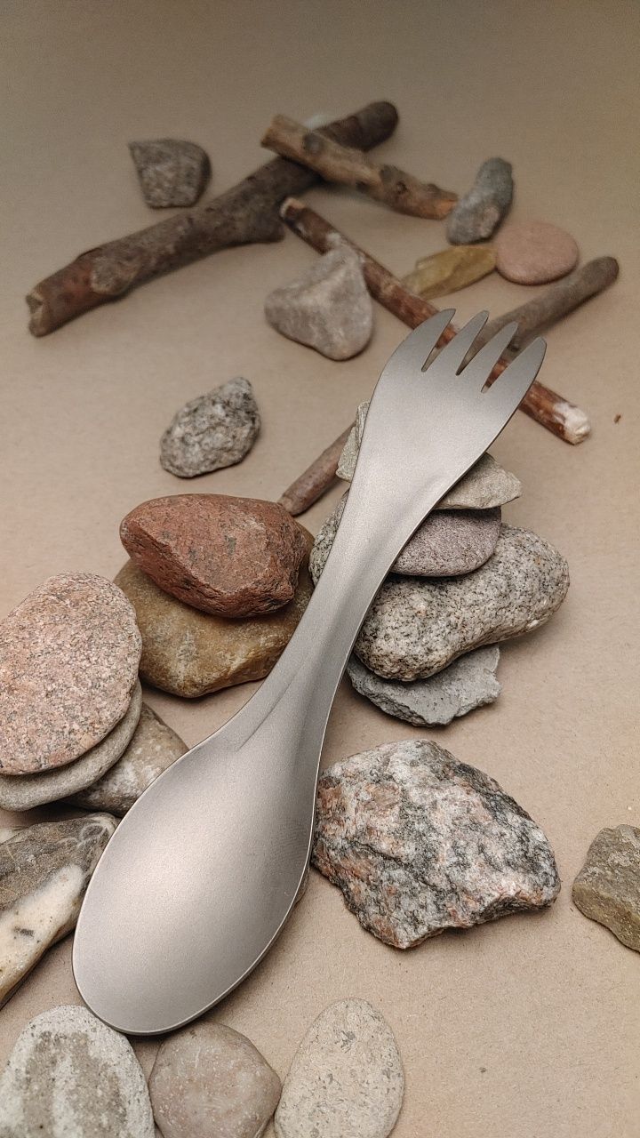 Spork,łyżko-widelec turustyczny, tytanowy, 2w1