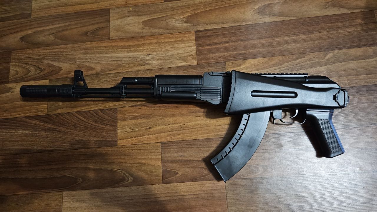 Іграшковий автомат на орбізах ак 47 м 416
