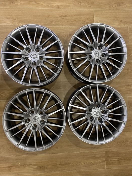 Диски lexus 7,5x17 5x114,3 ET35 DIA60,1