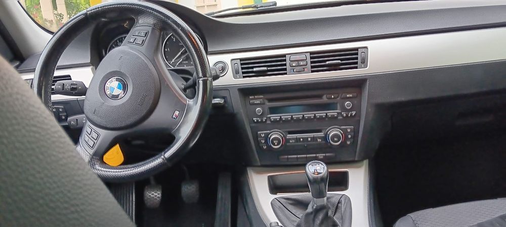 BMW 320 carrinha
