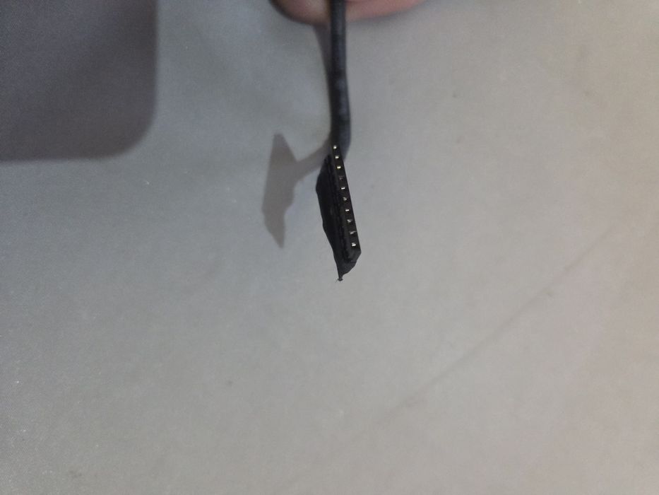 Sprzedam kabel od bateri do płyty glpwnej do laptopa DELL E5550 P37F