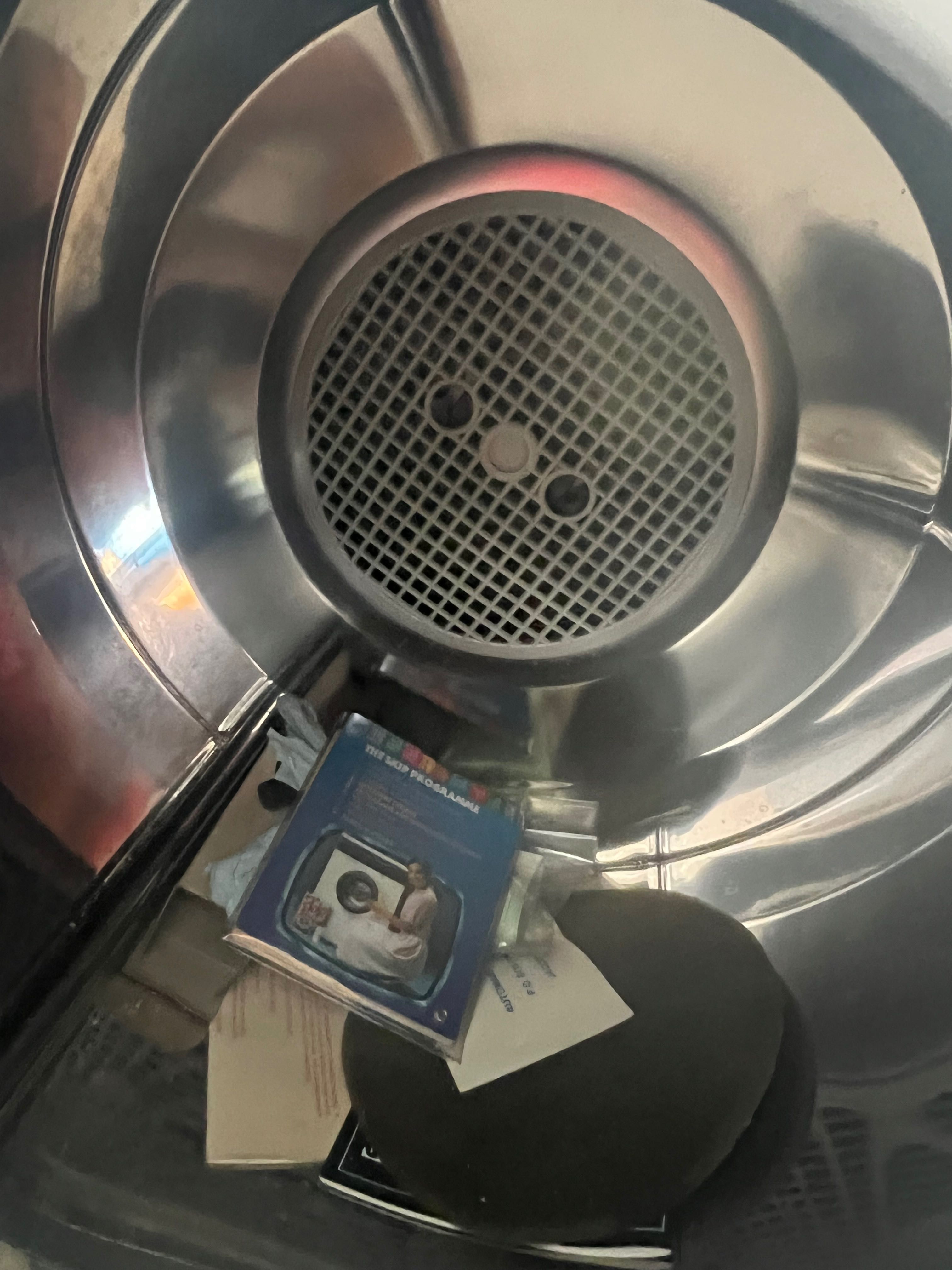 Máquina de lavar e máquina de secar