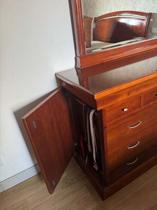 Mobília de quarto completa cerejeira