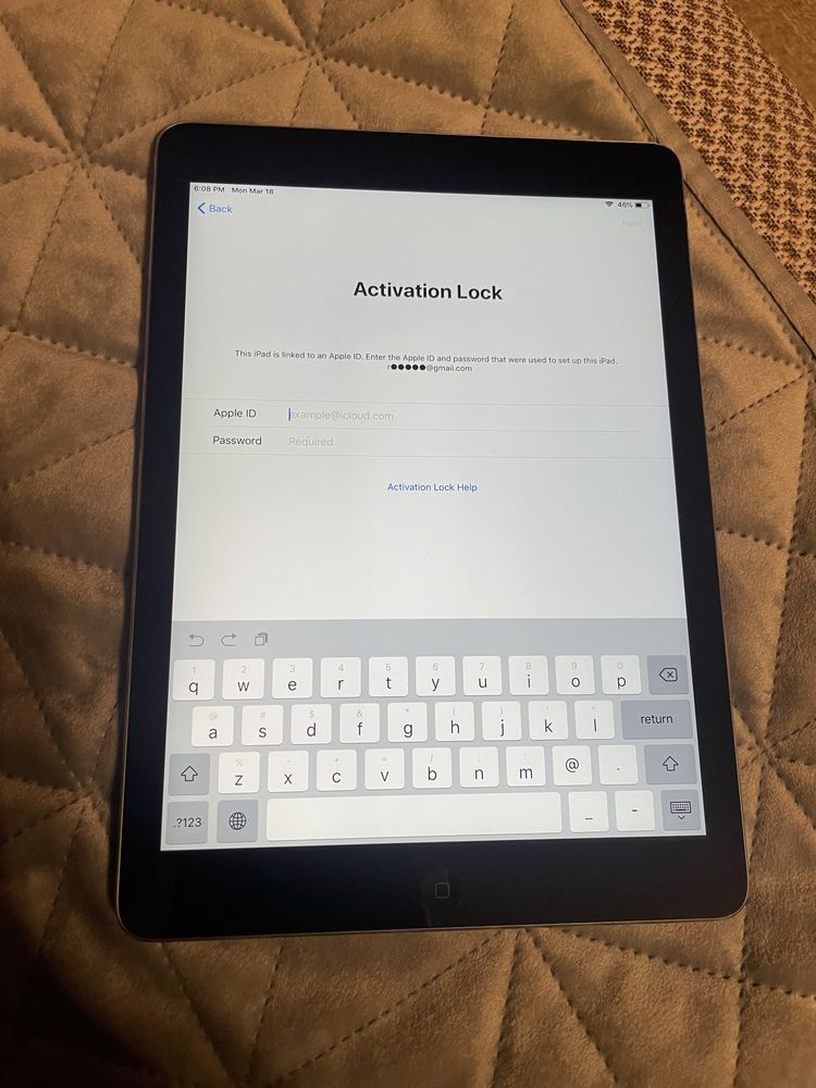 Apple iPad Air 1 память 32gb iCloud