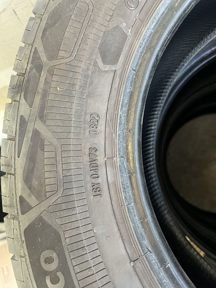 Шини літо Continental 235 65 16 c