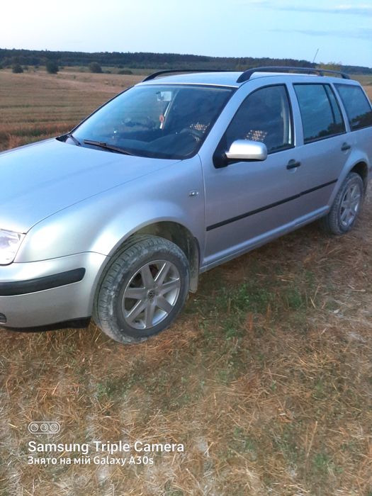 Vokksvagen Bora 1,6 16v 105 к.с.