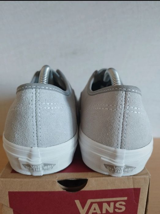 Vans Authentic Cinzentos. Tamanho 36,5. Novos nunca usados.