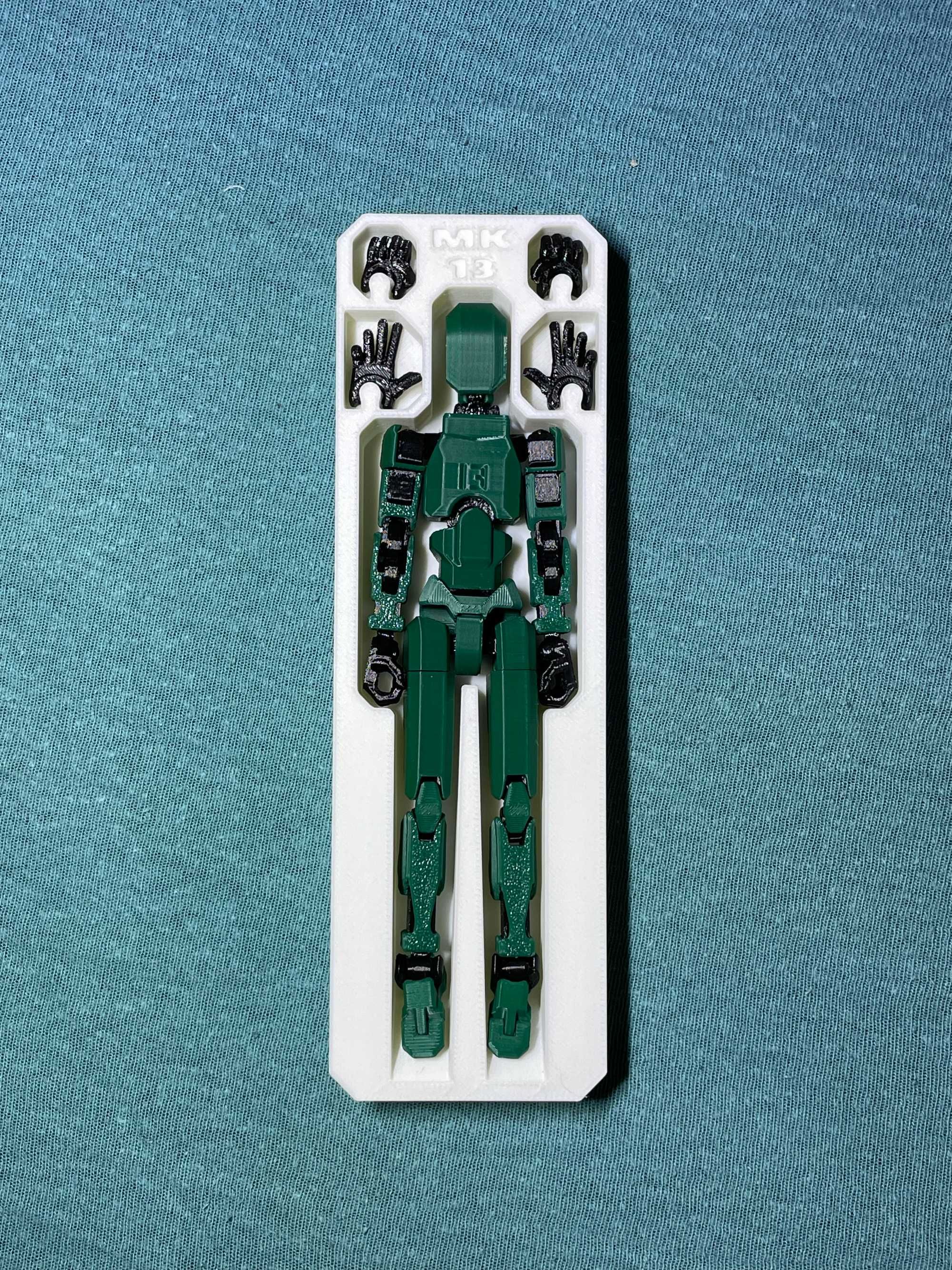 DUMMY 13 ruchoma figurka robot, druk 3D