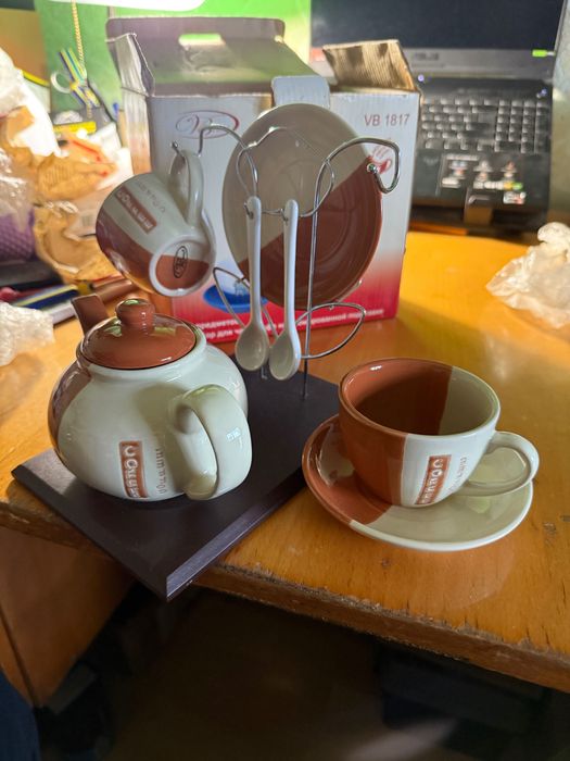 Набір для чаю і кави 8 предметів Va Bene