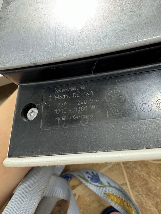 Праска Rowenta