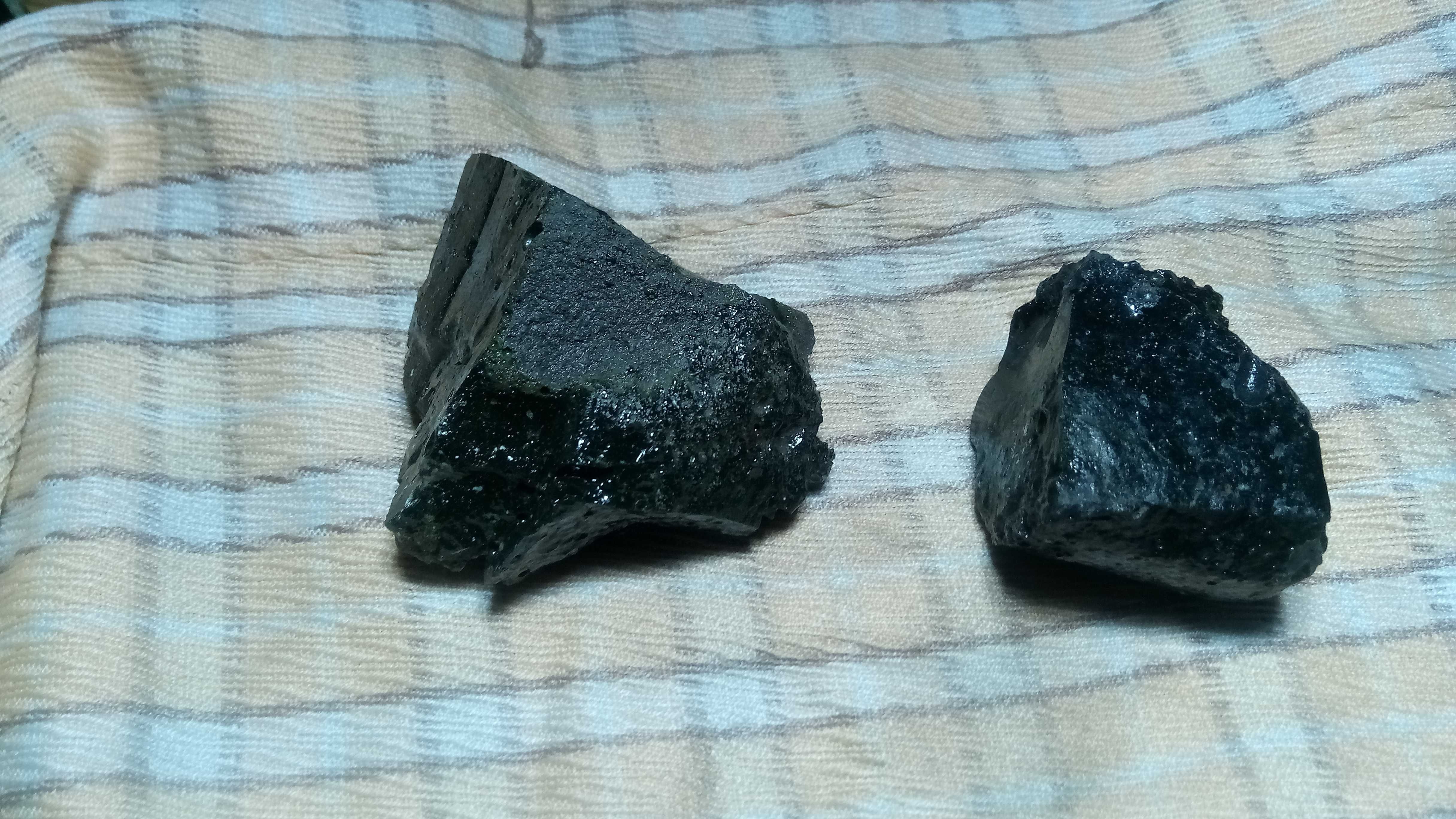 Обсидіан обсидиан вулканічне скло камень минерал порода