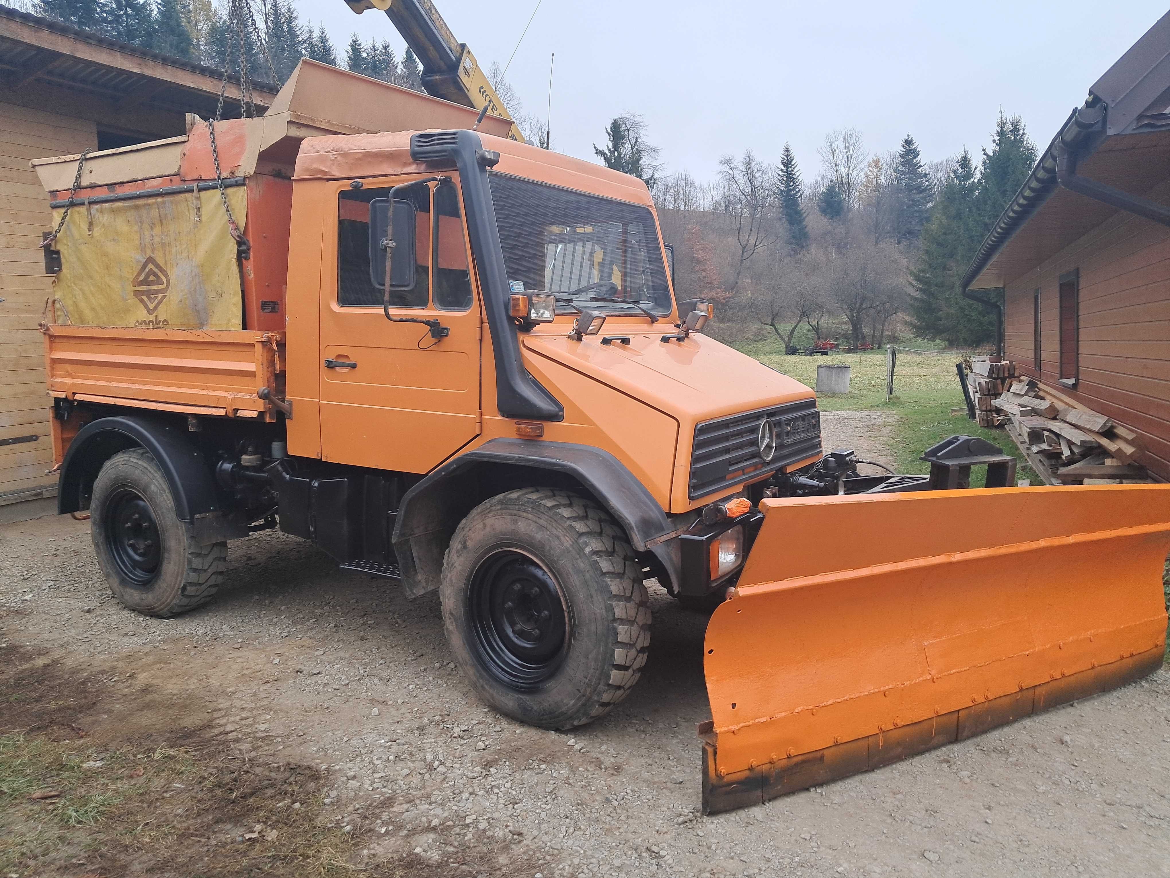 Mercedes - Benz Unimog 418 U90 4x4 wywrotka specjalny