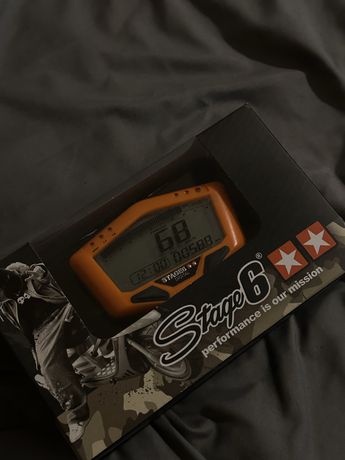 Продам приборную панель Speedometer Stage6 DB02R