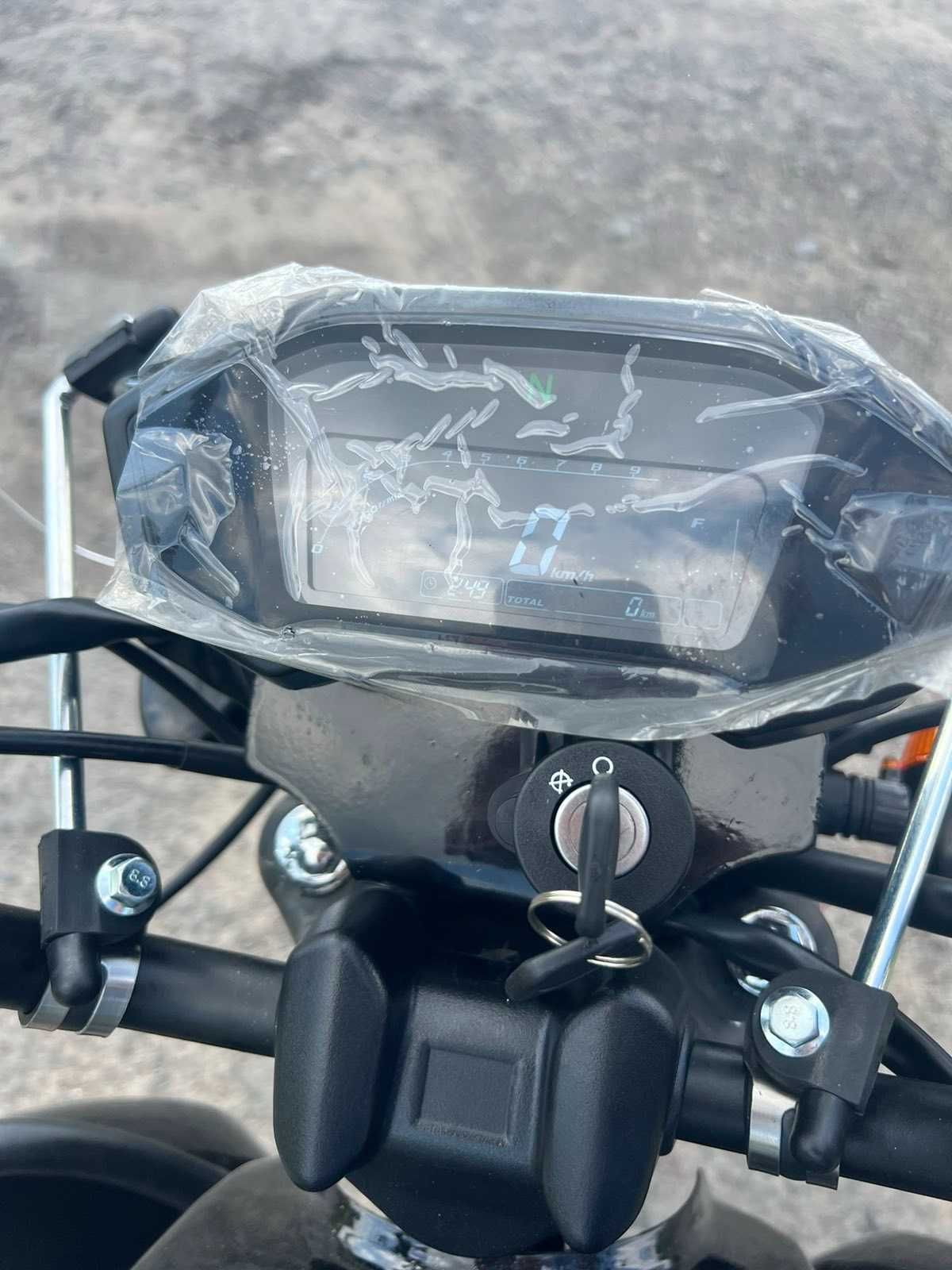 Мотоцикл Spark sp125c-2amw