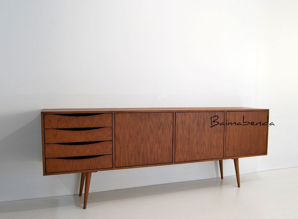 Móvel Aparador / Sideboard / Retro Vintage / Estilo Nórdico