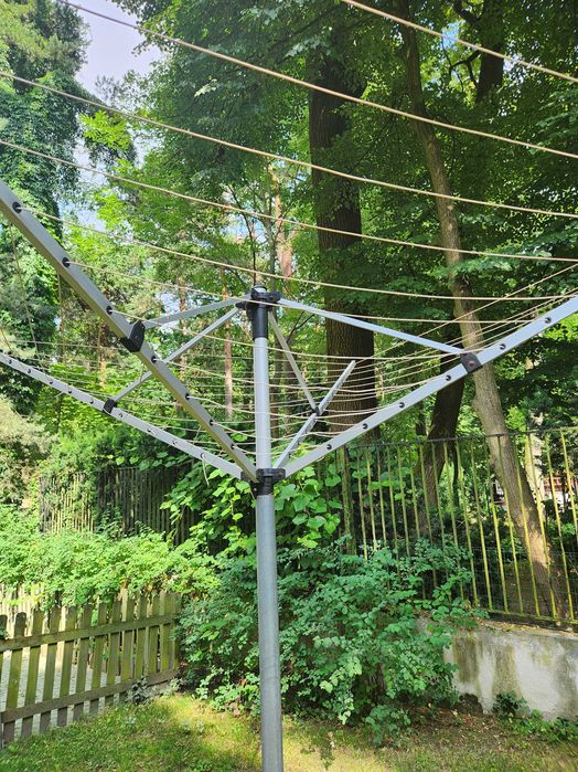 wieszak na pranie ogrodowy