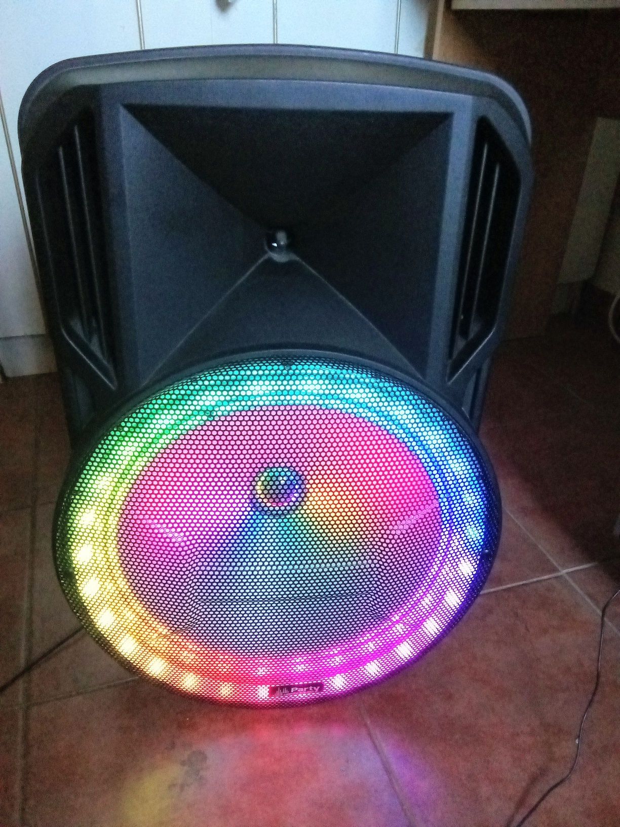 Coluna High Power PARTY LIGHT & SOUND Party-15RGB (Bluetooth)