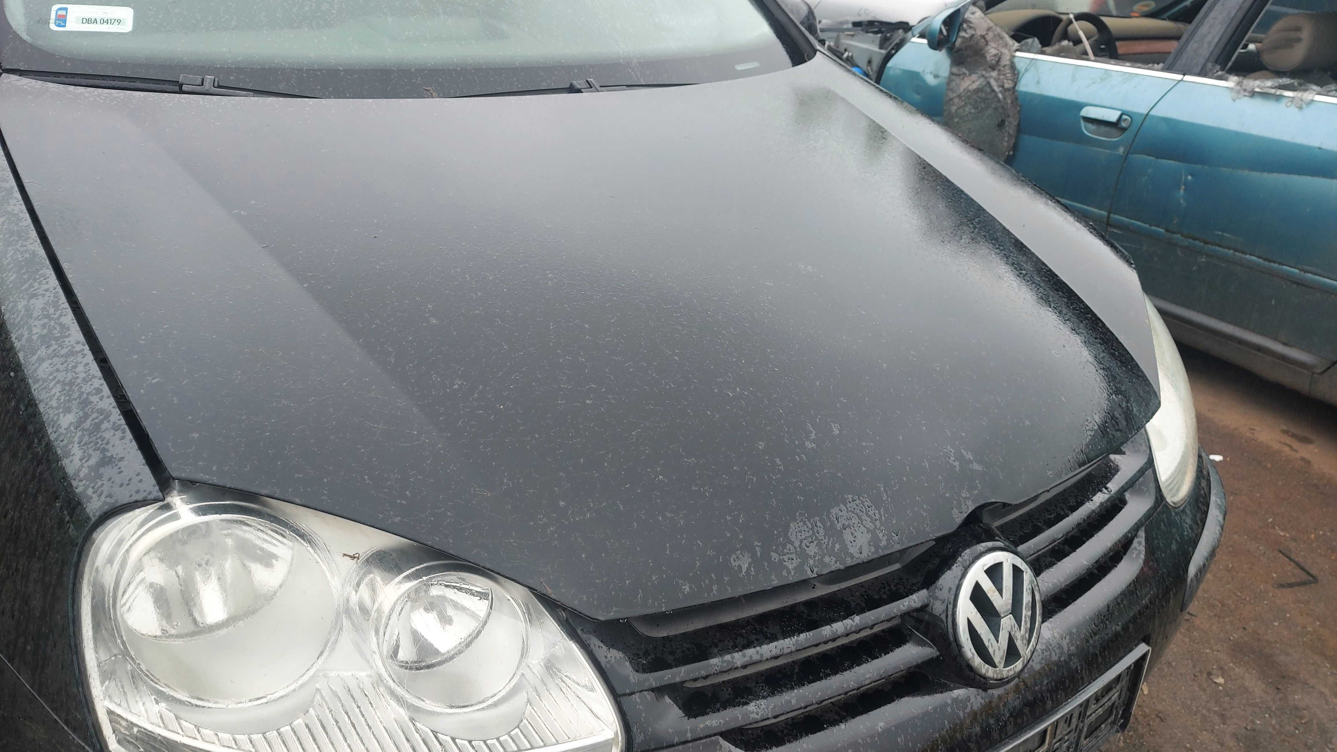 VW Golf V maska przednia czarna FV części/transport/dostawa