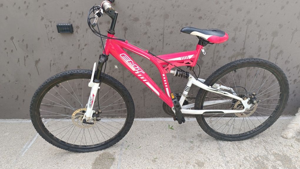 Bicicleta EMT usada