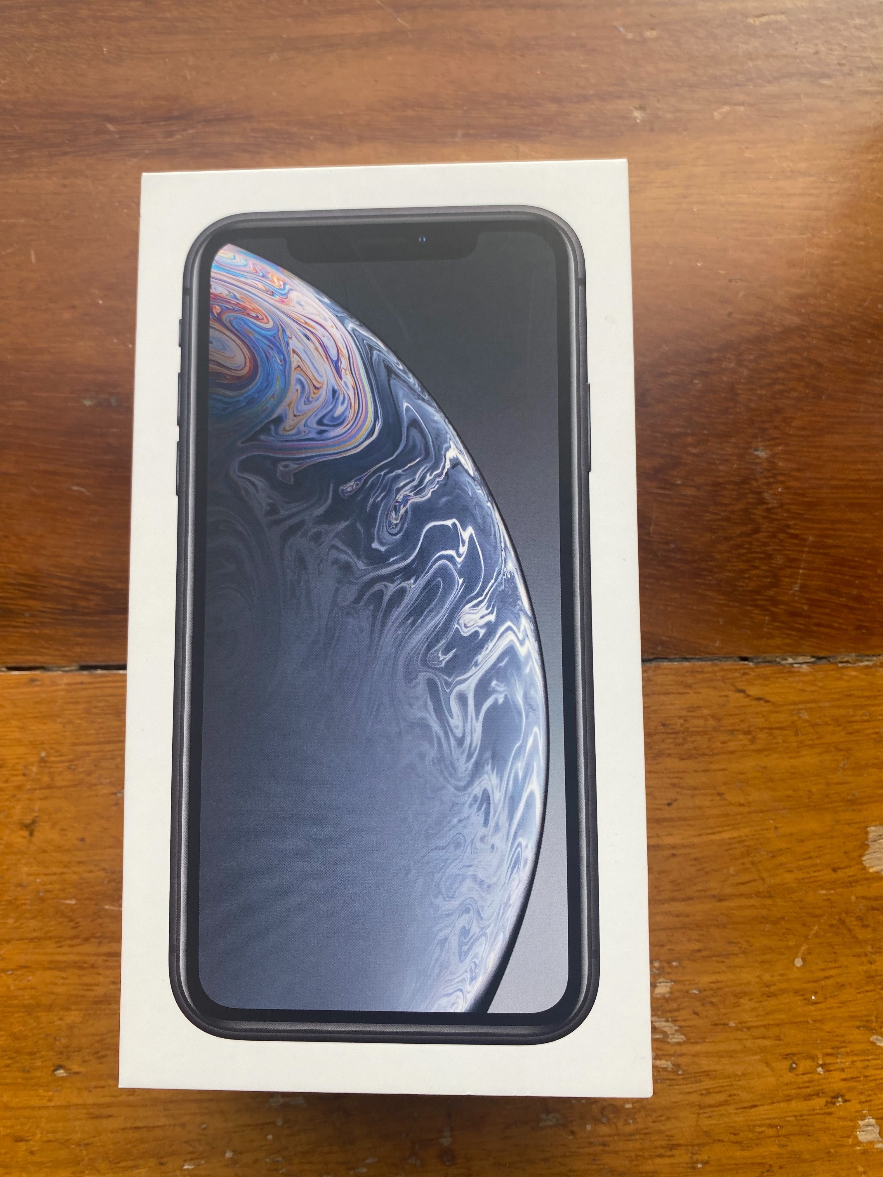 IPhone XR 64GB como novo - preço negociável