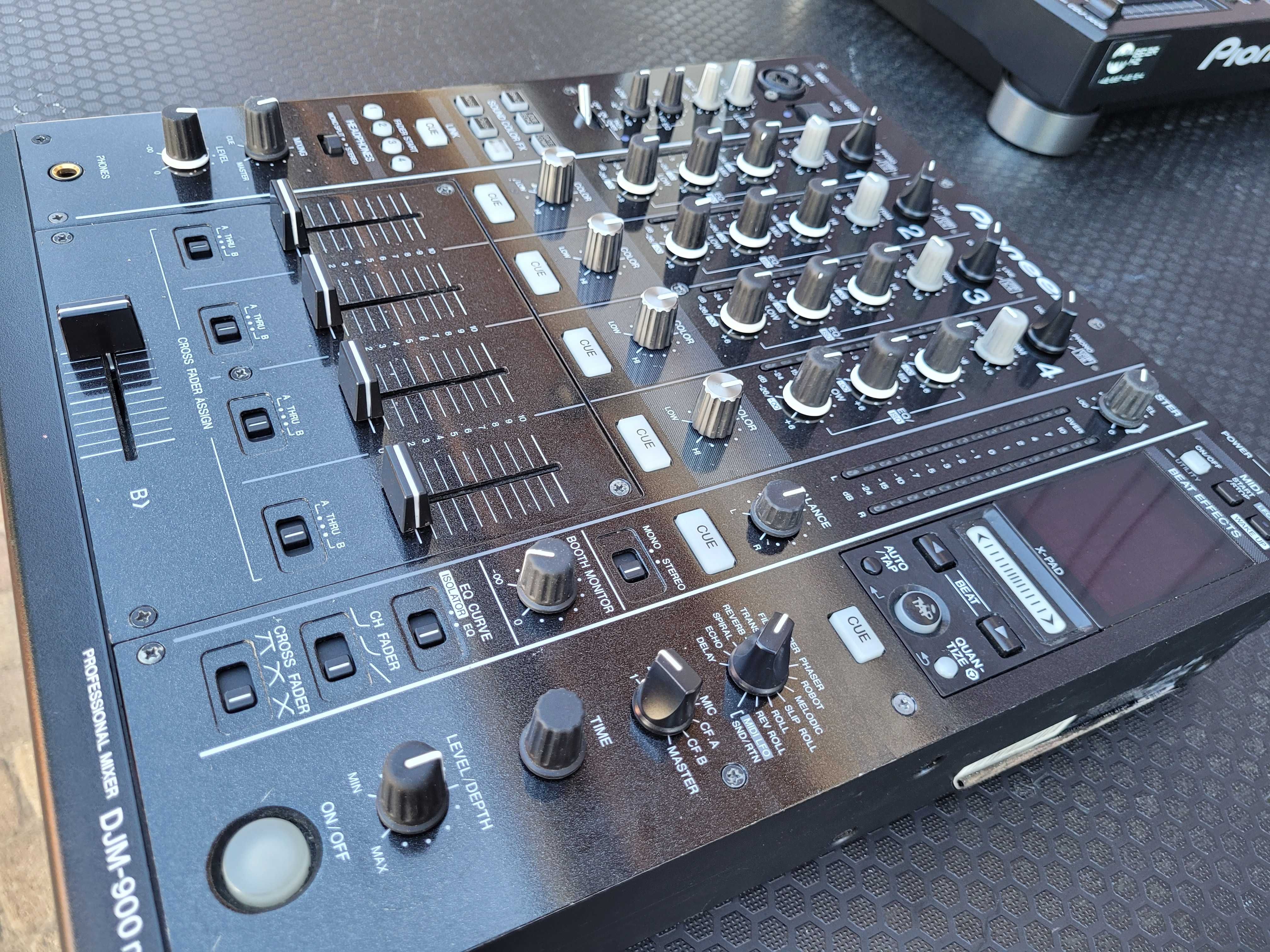 Mikser Pioneer DJ DJM 900 nexus (nxs, nxs2, cdj)