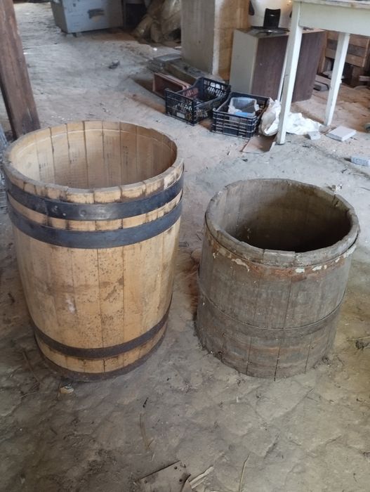 Дерев'яні ящики різного розміру