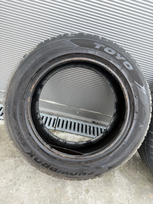 Opony Zimowe Tokyo Snowprox 215/55R16 2017R 6/7MM