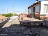 Moradia T5 / S. Francisco.(Oferta da Escritura).