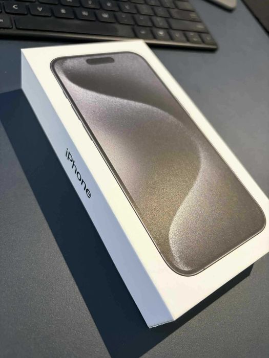 iPhone 15 Pro 128gb Black Titanium stan Idealny