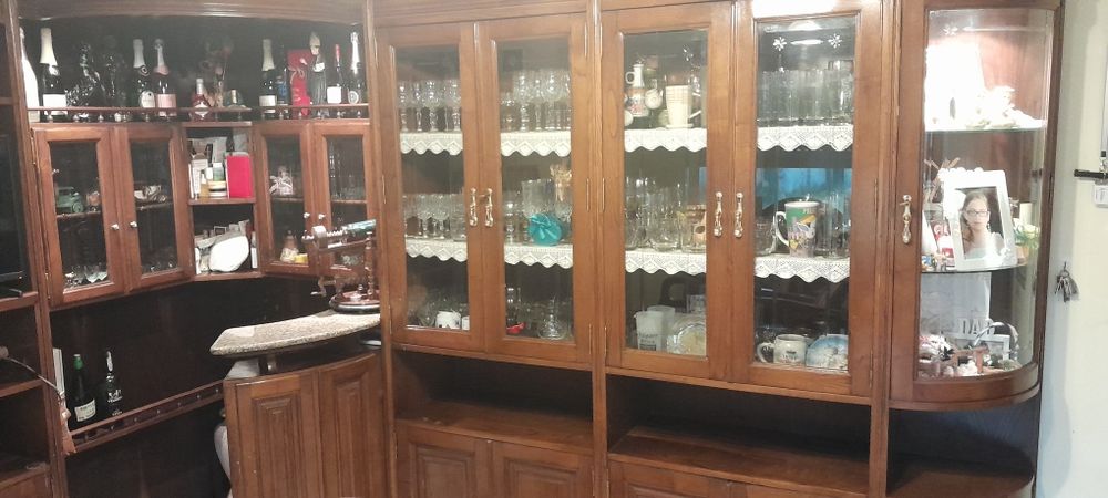 Móvel de sala com bar