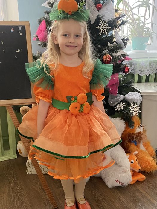 Костюм, плаття мандаринки