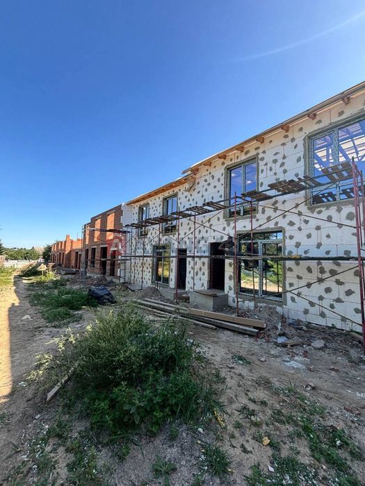 Продам 3-к Таунхаус с.Якушенці