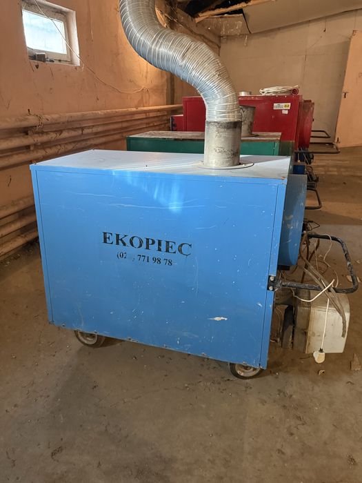 Piec na olej opalowy, dmuchawa