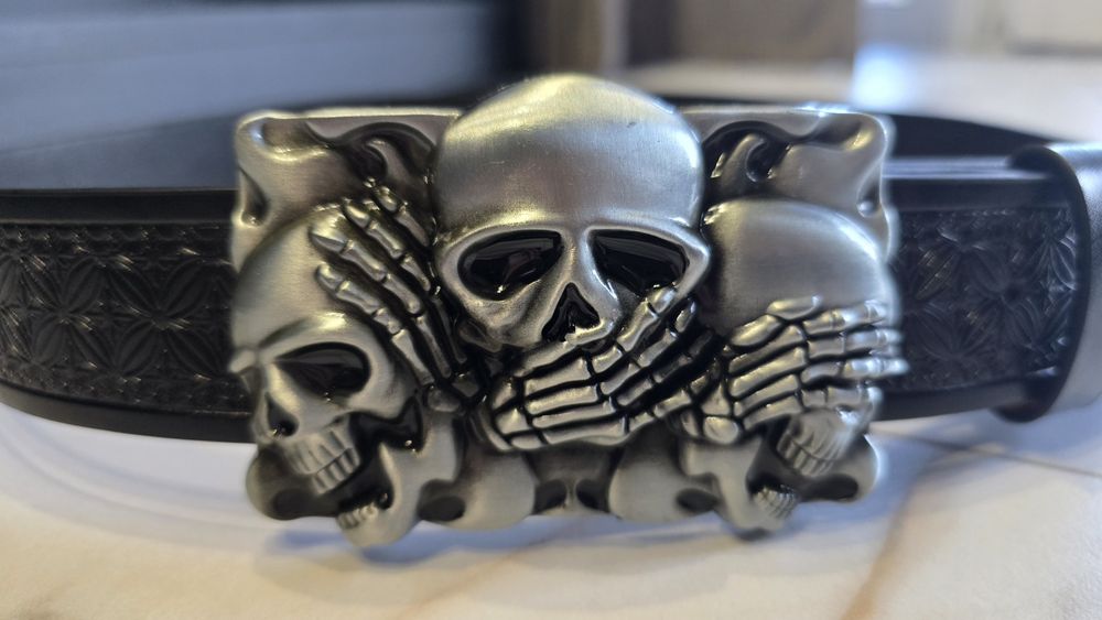 Ремень Черепа для байкеров. Не слышу. Не вижу. Молчу