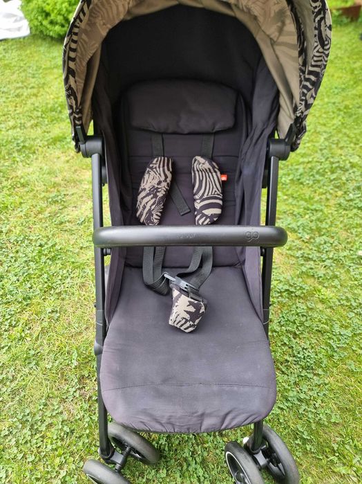 Wózek spacerowy GB QBIT + ALL TERRAIN SPACERÓWKA czarny zebra