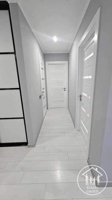 Продам 2к квартиру в новобудові!Обжитий ЖК! Надійний Avalon Зелена!