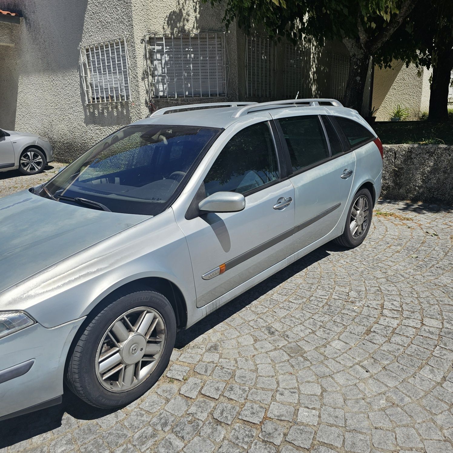 Laguna 1.9dci 2001
