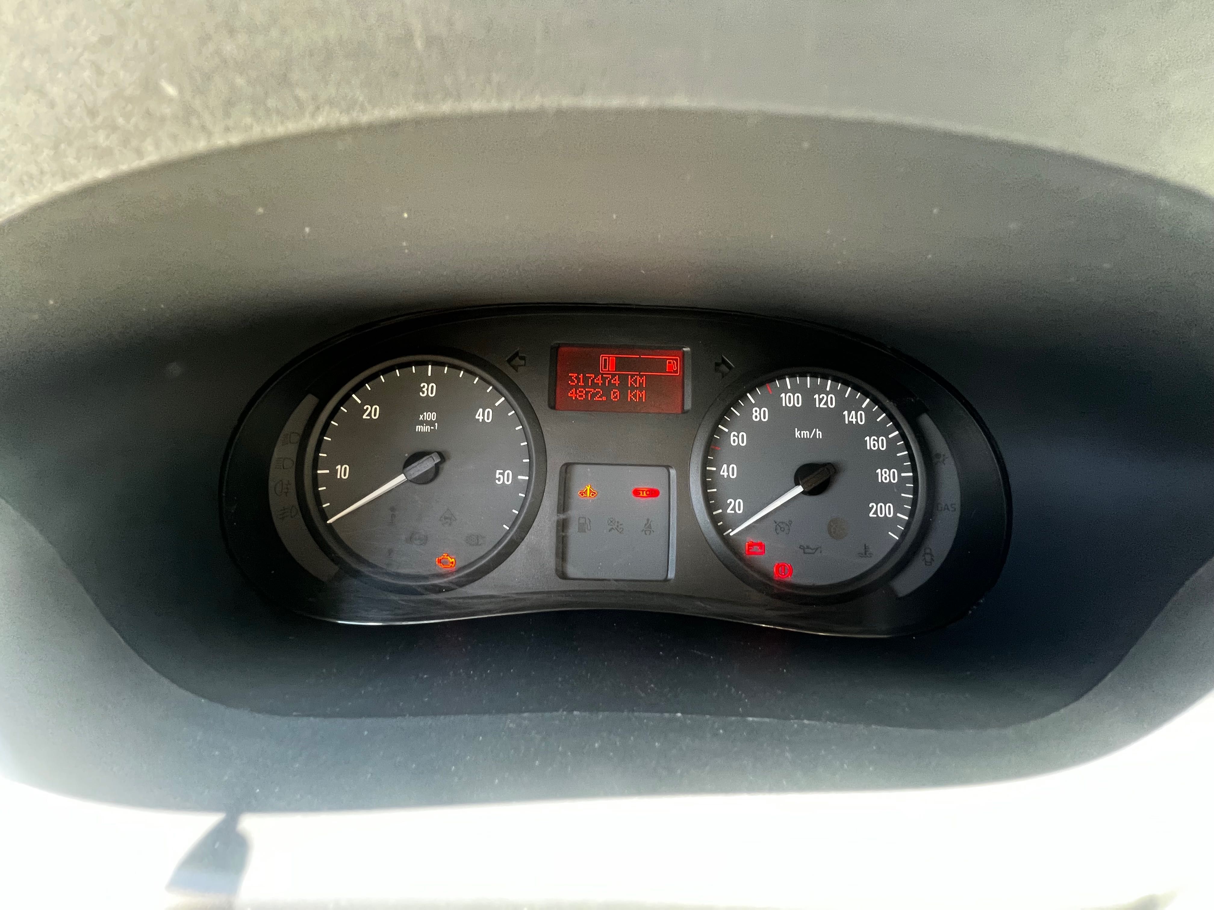 Opel Vivaro 2011