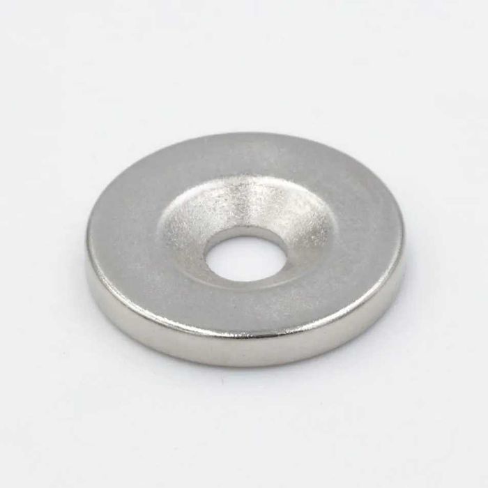 MAGNES neodymowy z otworem pod wkręt 12x3mm okrągły, walcowy 10 szt