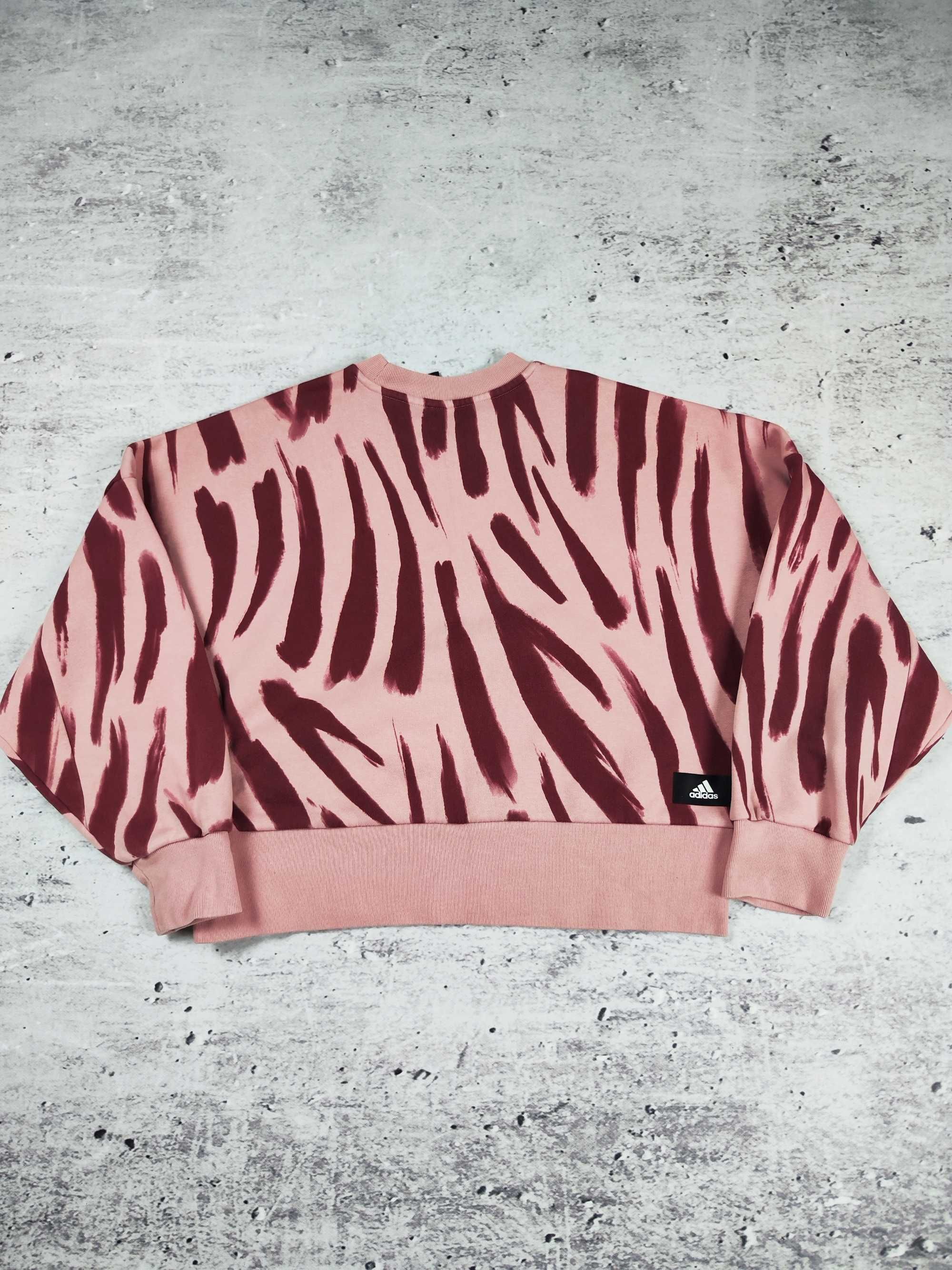 Bluza adidas damska boxy crewneck bawełniana r. M