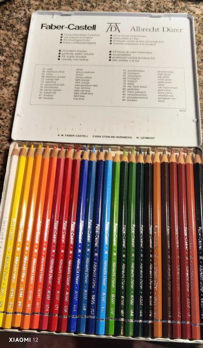 Lápis de cor solúveis em água