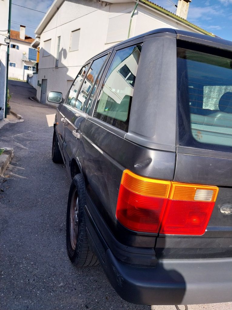 Land Rover - Range Rover