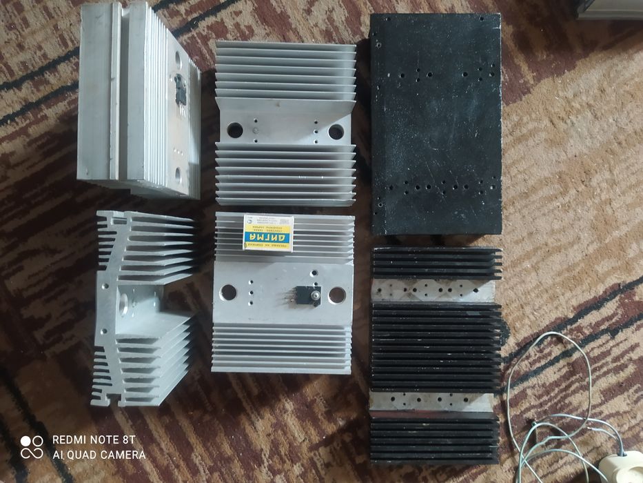 Разное для аудио: радиаторы большой площади, диоды и транзисторы ...