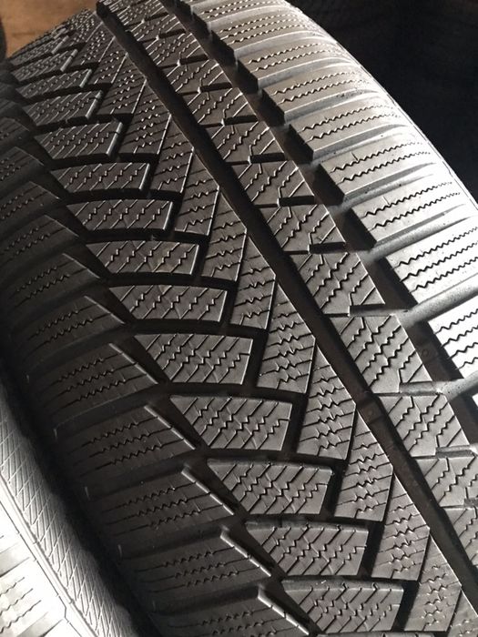 255/50/20 R20 Continental ContiWinterContact TS850P SUV 4шт зима